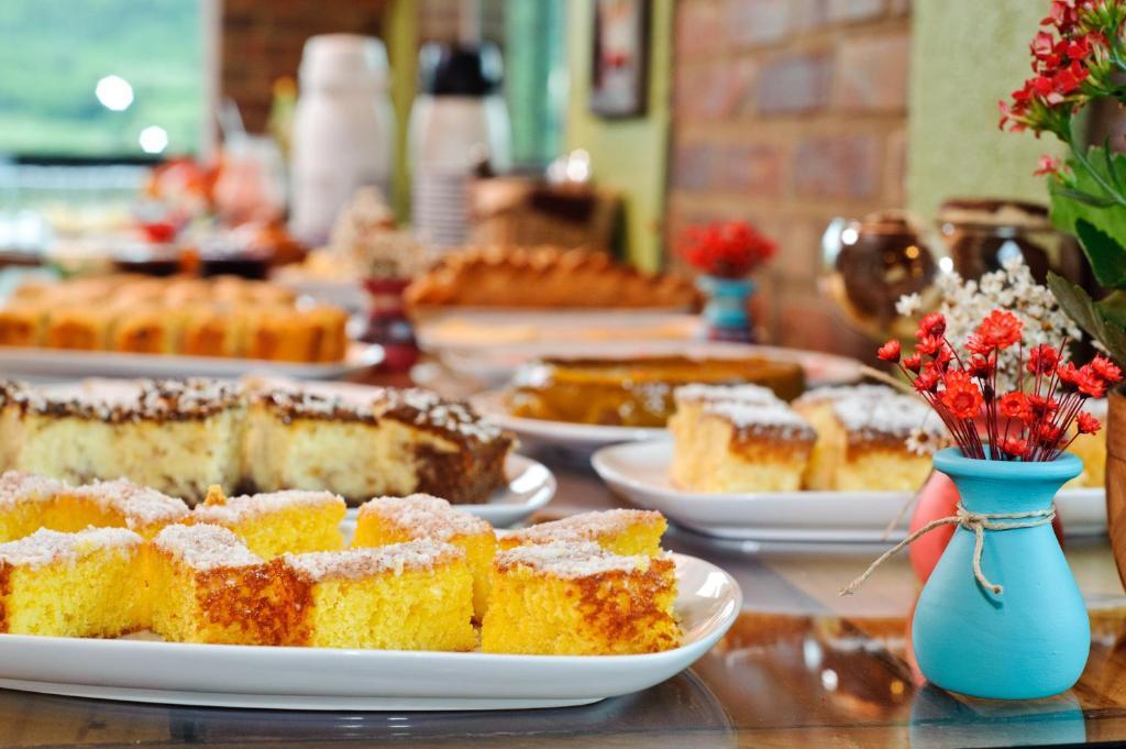 Bina'S Haus Pousada, Cafeteria E Atelier โนวา เปโตรโปลิส ภายนอก รูปภาพ